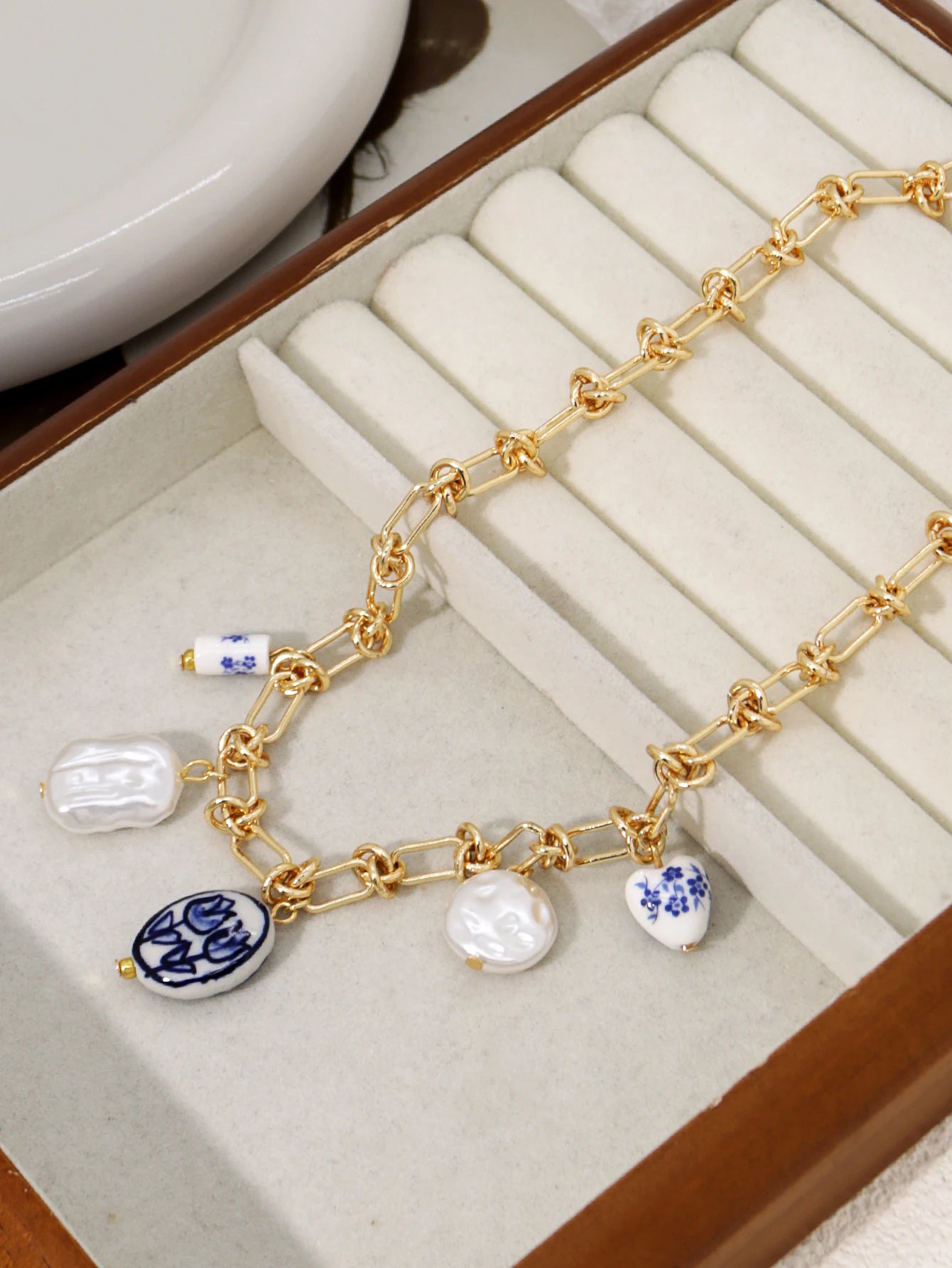 Charm Pearl Porcelain Necklace