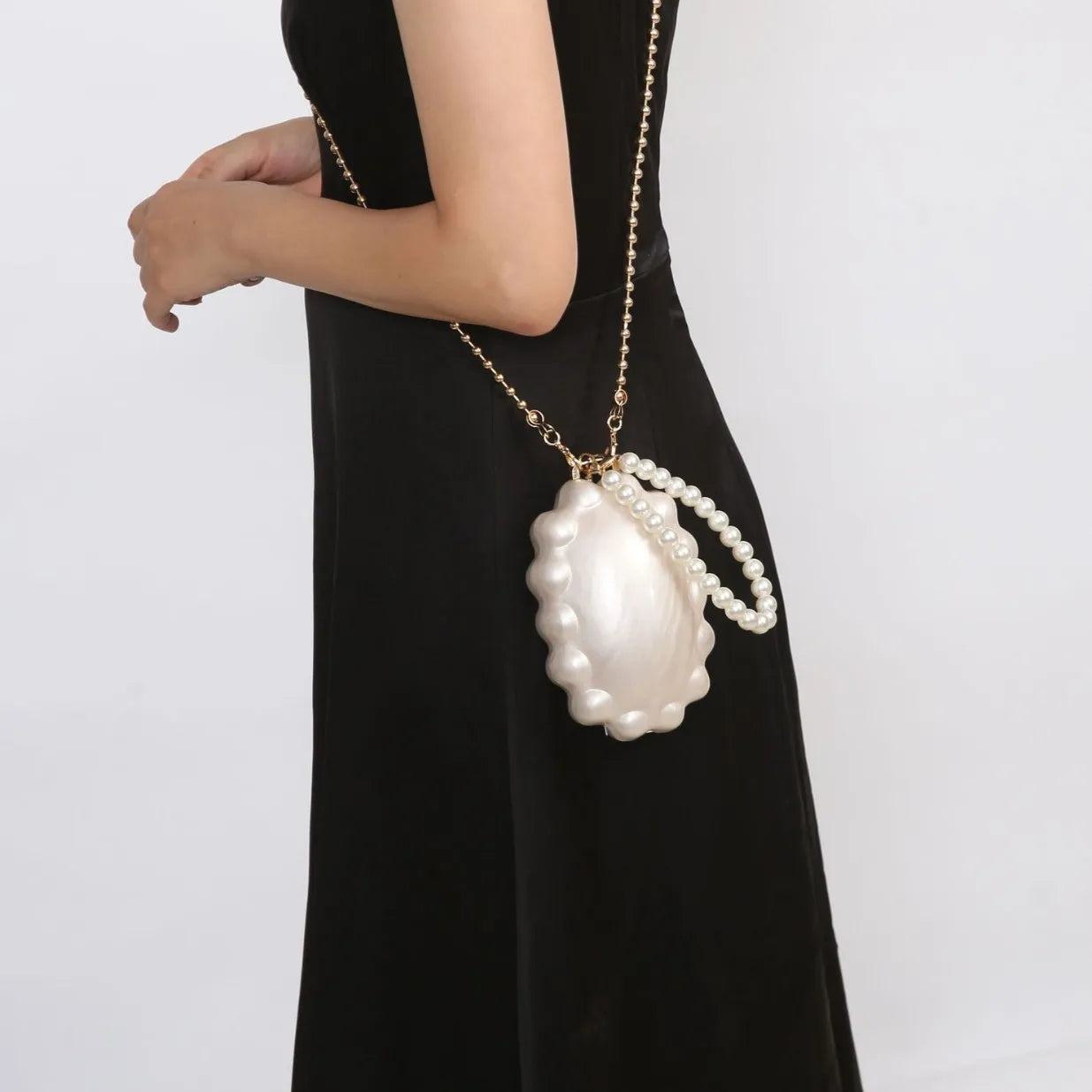 Pearl Shell Clutch Bag