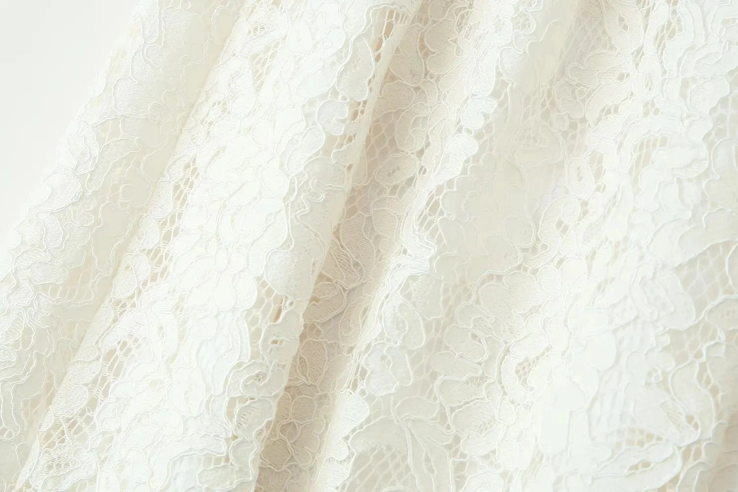 Brenda Lace Long Pants – ivory – lace detail